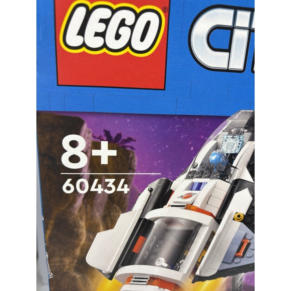 LEGO 60434 City Space Base & Launchpad Astronaut Aliens BRAND NEW - Picture 2 of 10